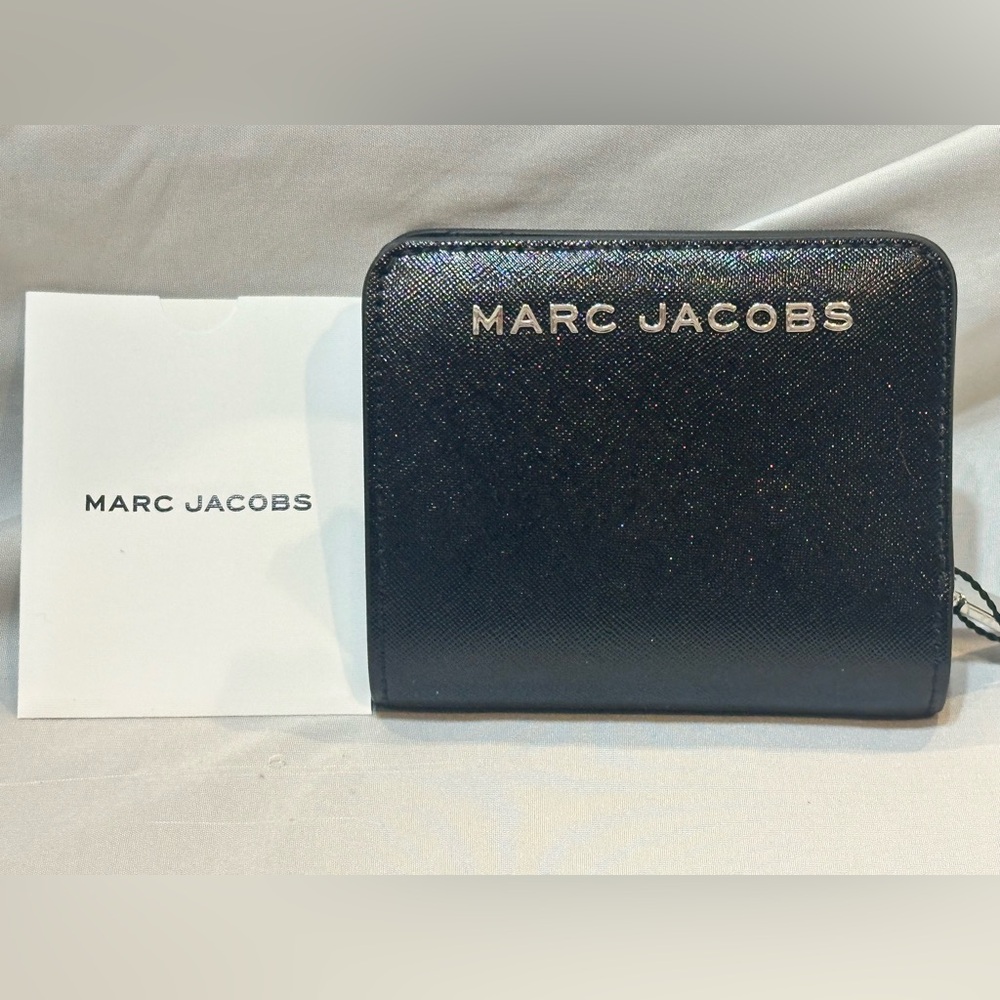 Marc Jacobs Mini Black Compact Coin Pouch Card Wallet - Picture 9 of 9